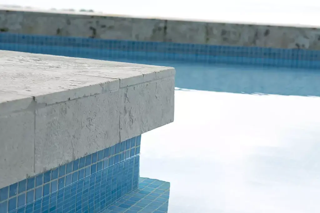 Innovation in Pool Finishes for the South Zone - CR